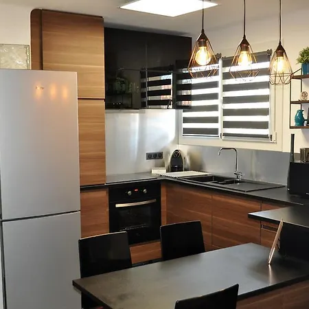 Apartman Les Romarins *