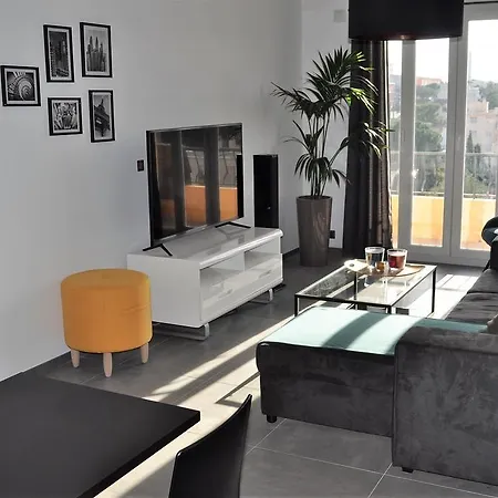 Apartman Les Romarins Cannes
